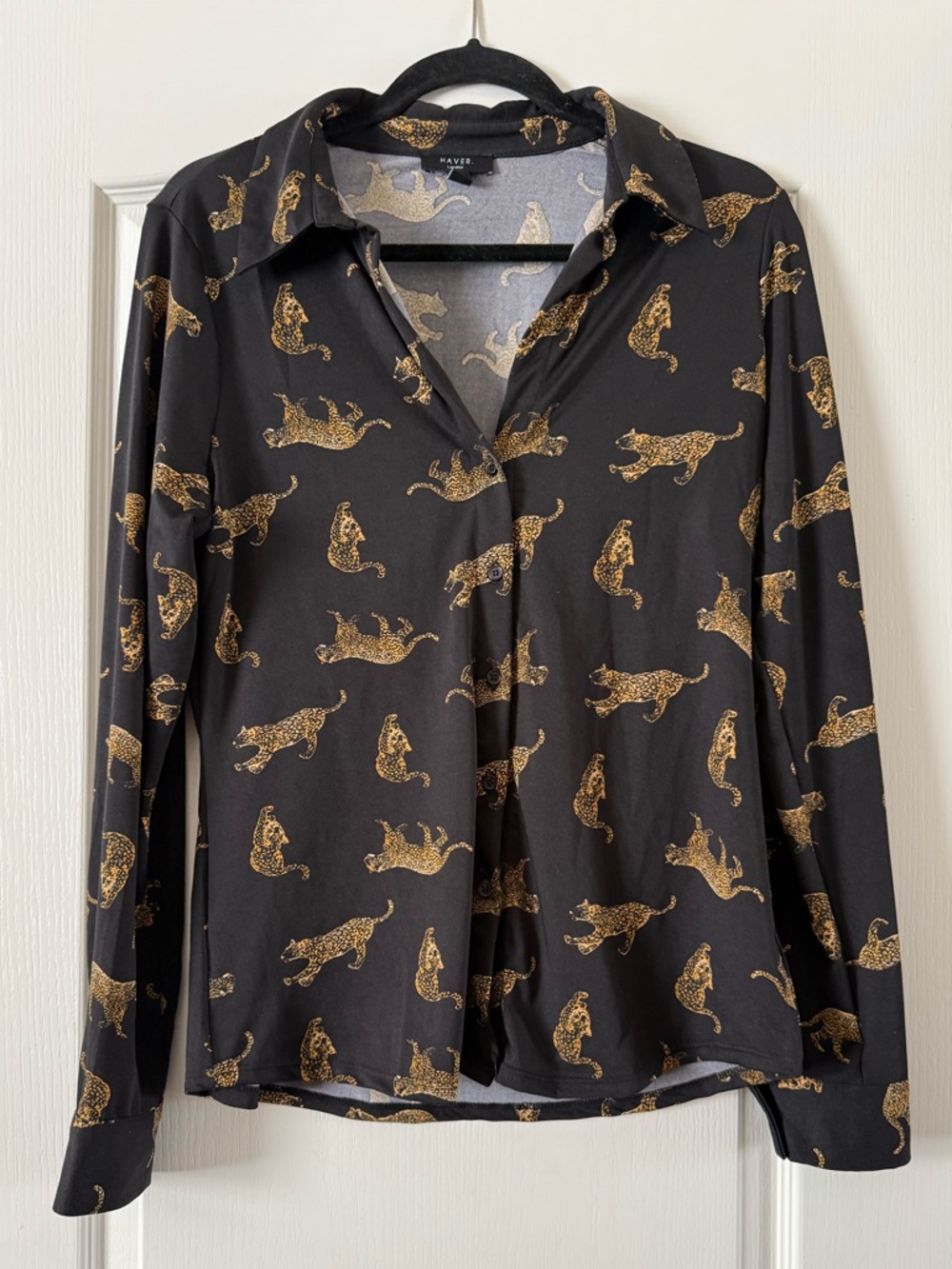 Haver Black Leopard Print Button-Up Shirt